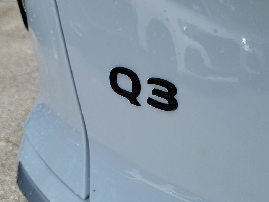 New 2026 Audi Q3 quattro 2.0T AWD/4WD image 5