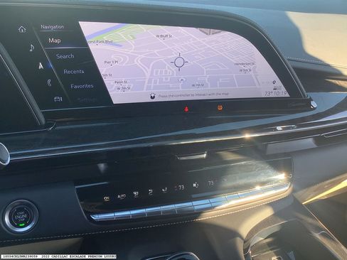 Used 2022 Cadillac Escalade Premium Luxury w/ Performance Package image 10