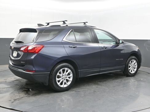 Used 2018 Chevrolet Equinox LT w/ Sun & Infotainment Package AWD/4WD image 7