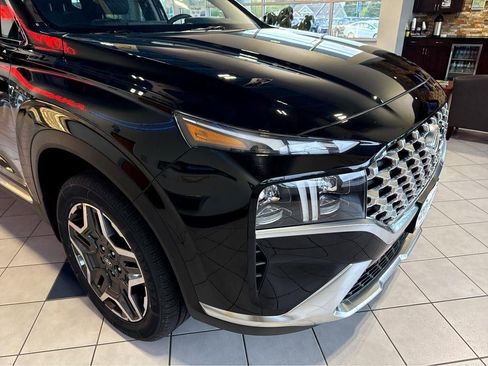 Used 2023 Hyundai Santa Fe Limited AWD/4WD image 5
