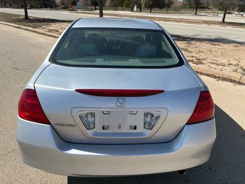 Used 2006 Honda Accord LX image 7