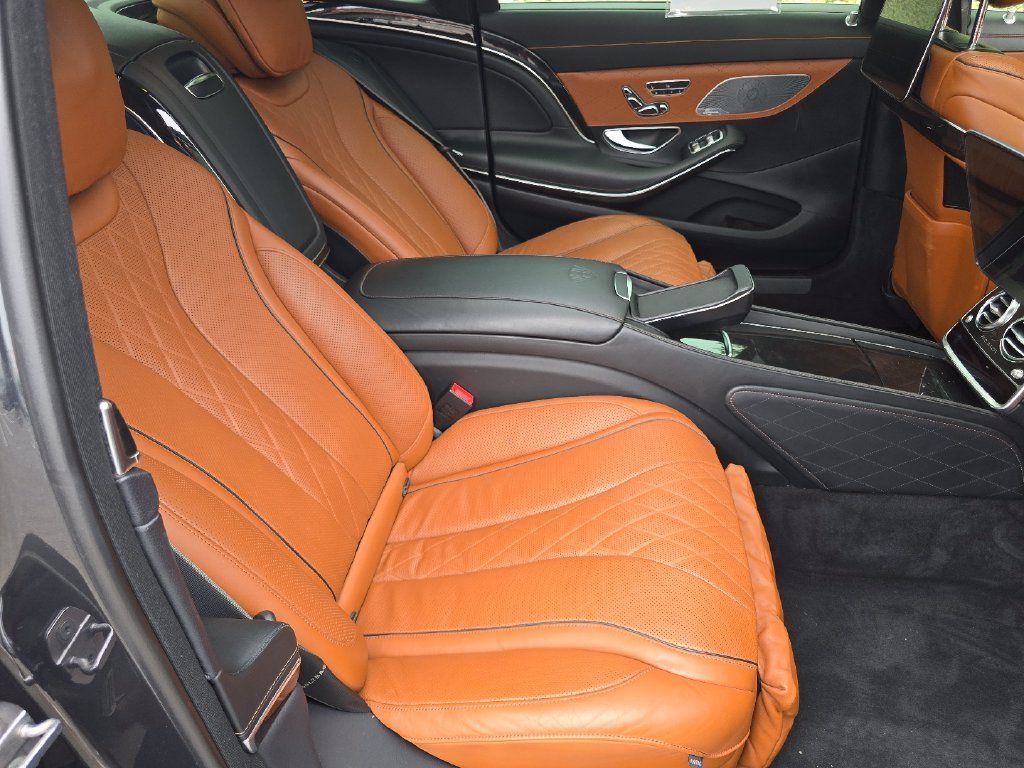 Used 2019 Mercedes-Benz Maybach S 560 4MATIC image 36