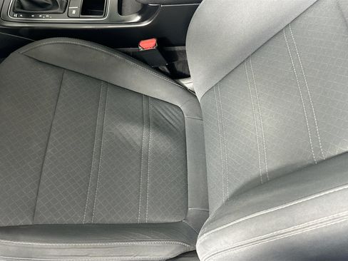Used 2020 Kia Sorento LX FWD image 18