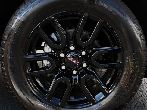 New 2026 GMC Sierra 1500 Elevation w/ Preferred Package image 11