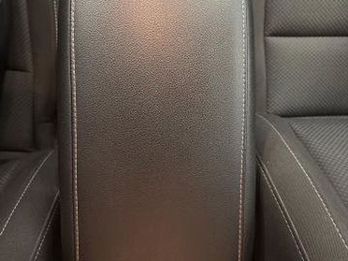 Used 2018 Chevrolet Colorado LT w/ LT Convenience Package AWD/4WD image 19