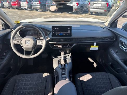 Certified 2027 Honda HR-V LX image 21