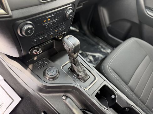 Used 2019 Ford Ranger XLT w/ Equipment Group 302A Luxury AWD/4WD image 16