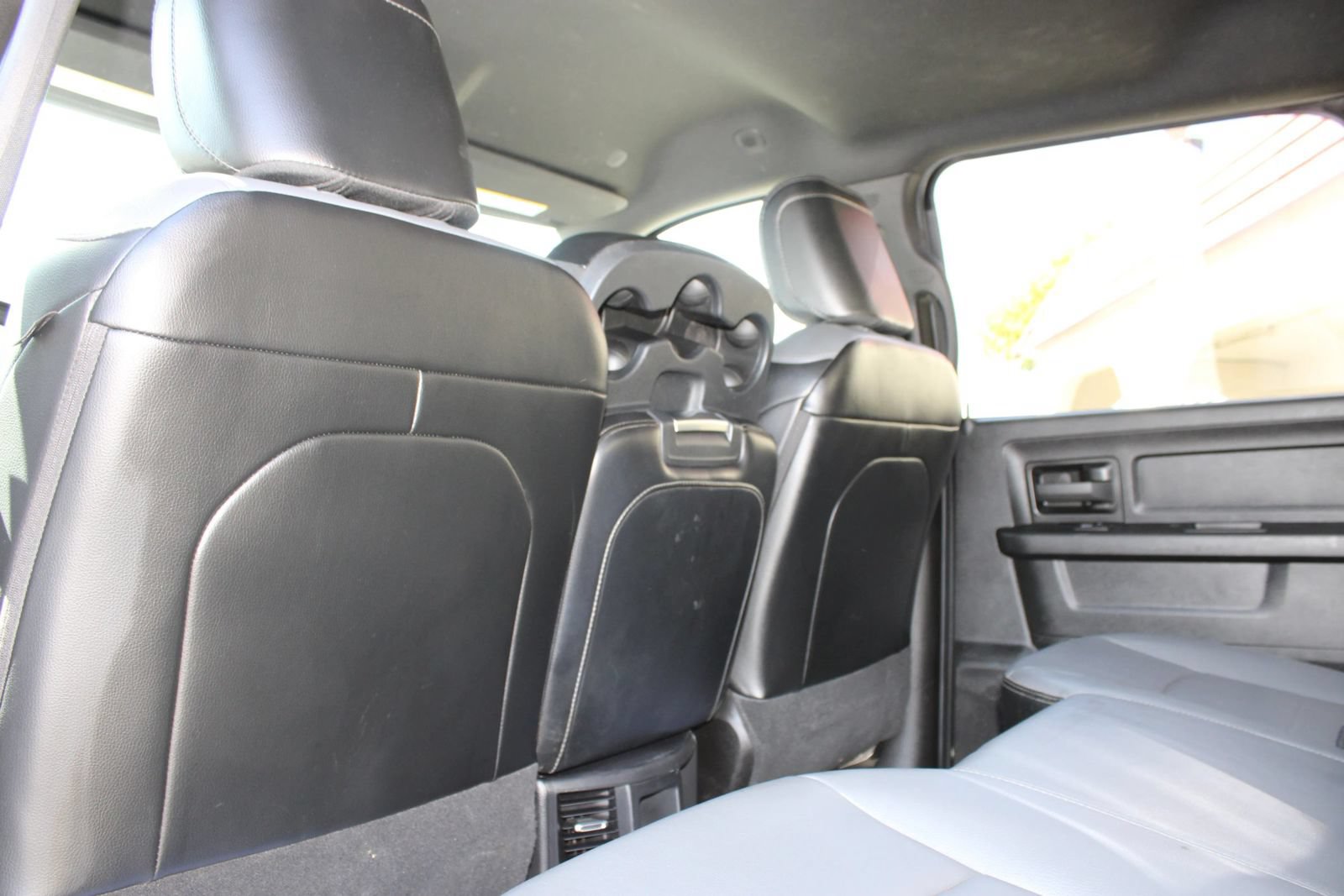 Used 2024 RAM 2500 Tradesman w/ Chrome Appearance Group AWD/4WD image 13