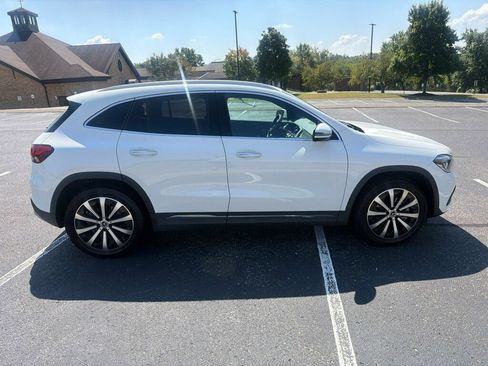 Used 2021 Mercedes-Benz GLA 250 4MATIC image 8