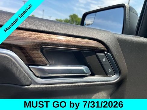 Used 2024 Chevrolet Silverado 1500 RST w/ Redline Edition AWD/4WD image 12