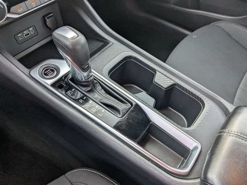 Used 2022 Nissan Sentra SV FWD image 21