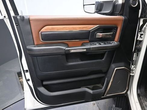 Used 2020 RAM 3500 Limited image 15