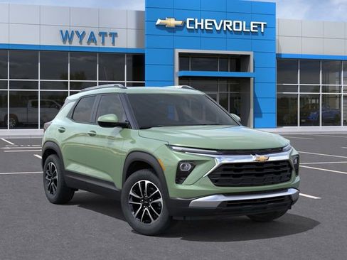 New 2026 Chevrolet TrailBlazer LT w/ Convenience Package AWD/4WD image 8