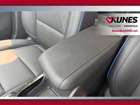 New 2026 Buick Envista Sport Touring w/ Convenience I Package FWD image 27