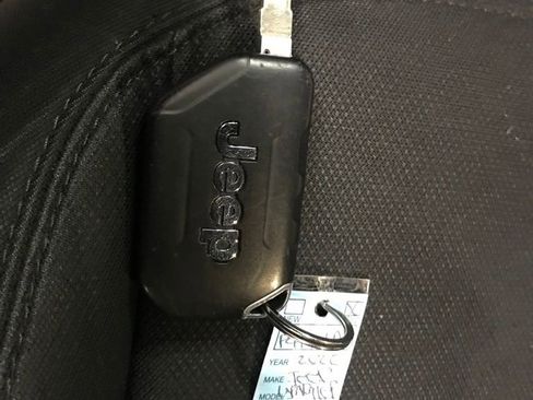 Certified 2020 Jeep Wrangler Sport image 41