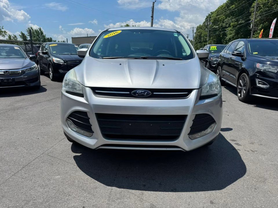 Used 2016 Ford Escape SE AWD/4WD image 4