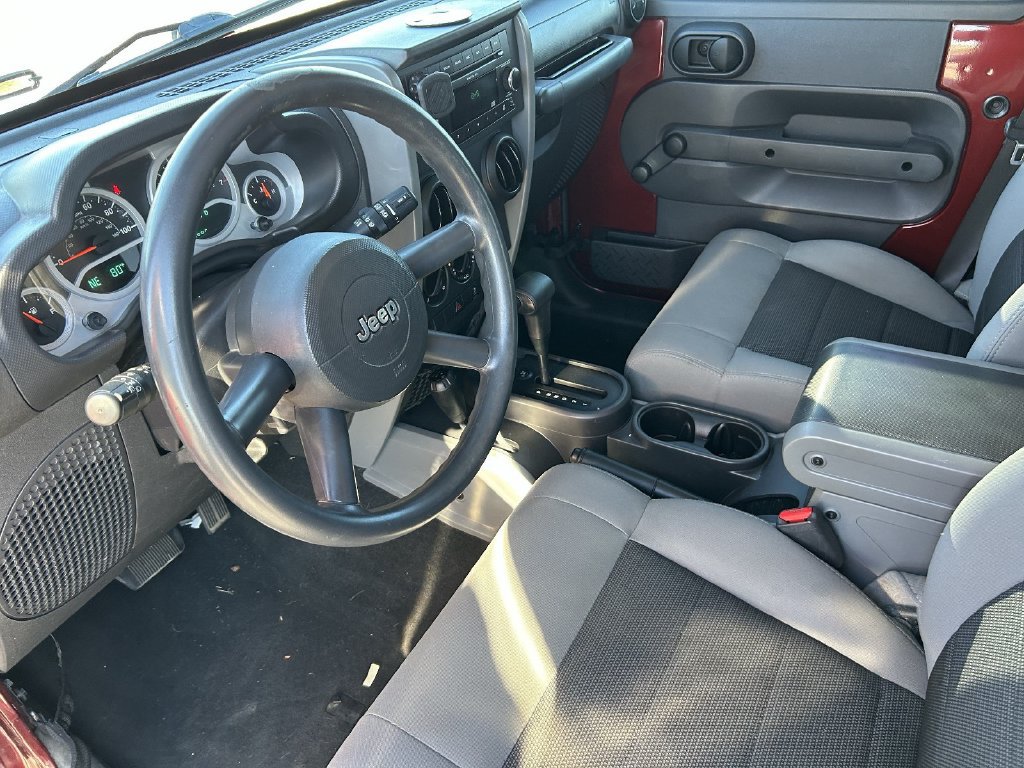 Used 2010 Jeep Wrangler Unlimited Sport AWD/4WD image 19