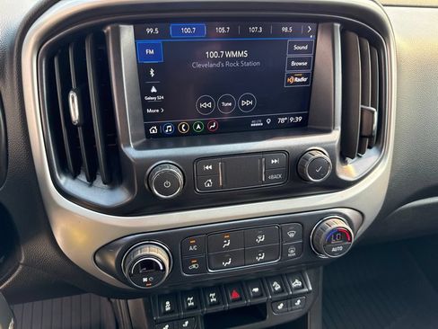 Used 2022 Chevrolet Colorado ZR2 AWD/4WD image 32