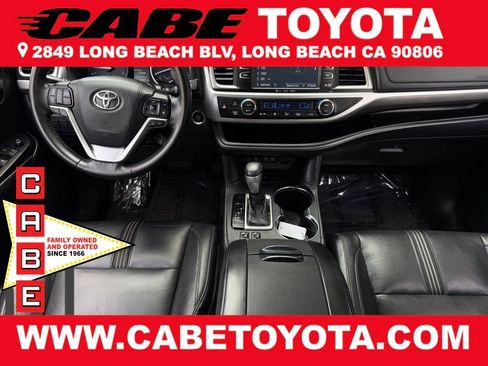 Used 2018 Toyota Highlander SE w/ Protection Package #1 image 14