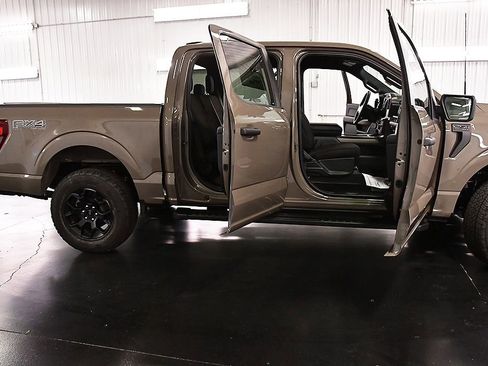 New 2026 Ford F150 STX w/ Equipment Group 201A FX4 AWD/4WD image 31