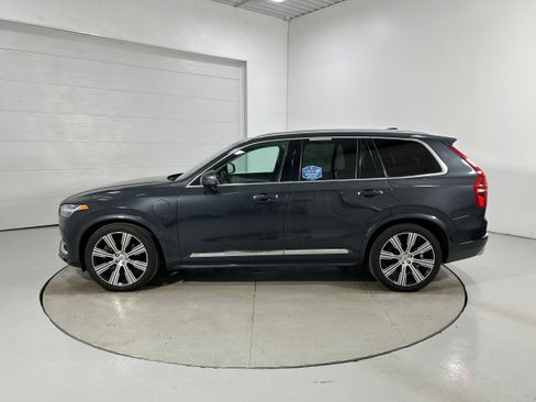 Used 2021 Volvo XC90 T8 Inscription AWD/4WD image 21