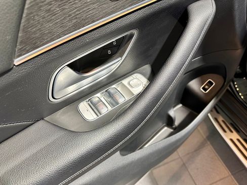 Certified 2022 Mercedes-Benz GLS 450 4MATIC image 13