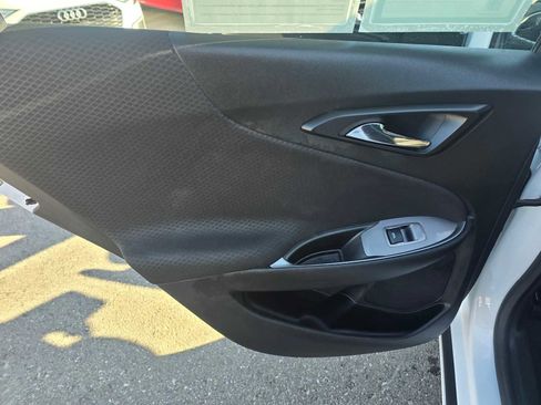 Used 2023 Chevrolet Malibu LT image 19