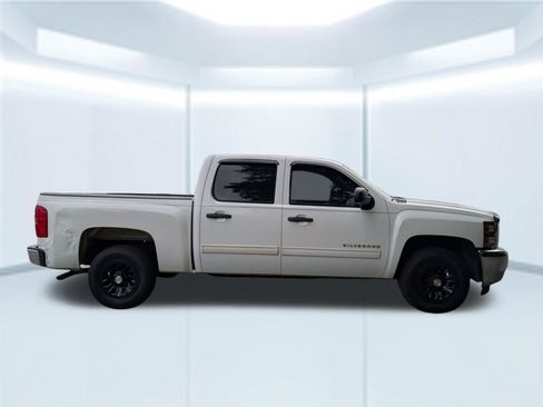 Used 2013 Chevrolet Silverado 1500 LT w/ All-Star Edition RWD image 7