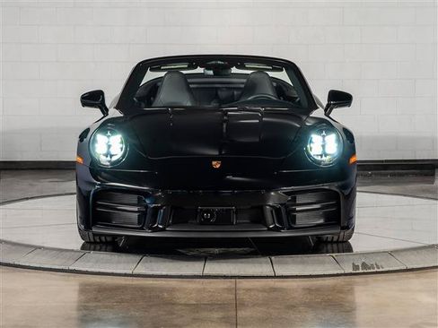 Certified 2026 Porsche 911 Carrera RWD image 6