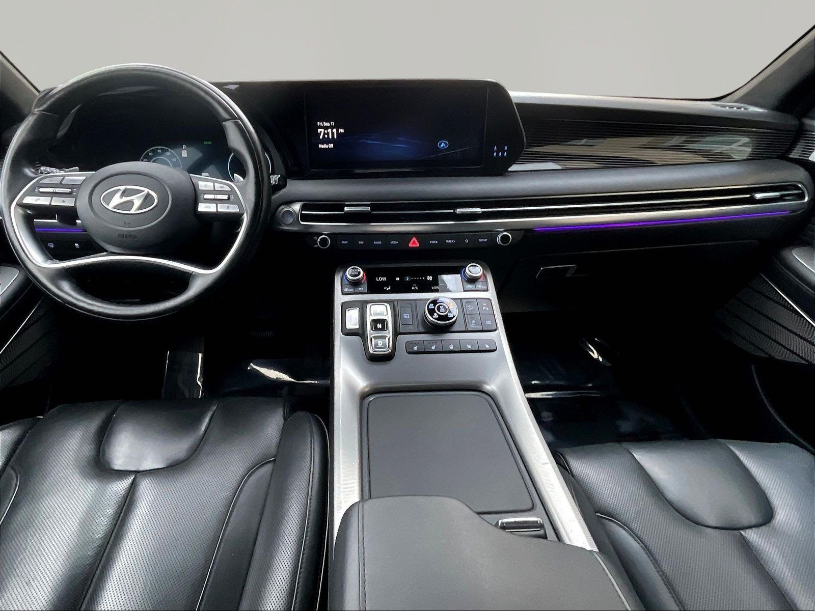 Certified 2024 Hyundai Palisade Calligraphy AWD/4WD image 7