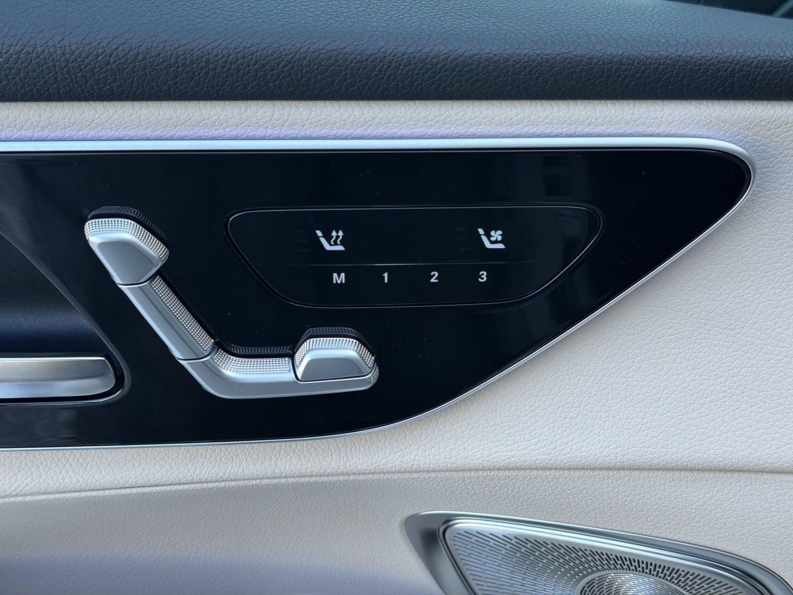Used 2026 Mercedes-Benz GLC 300 image 20