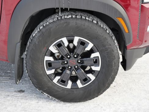 Used 2024 Nissan Frontier Pro-X w/ Pro Convenience Package image 15