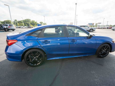Certified 2024 Honda Civic Sport image 6