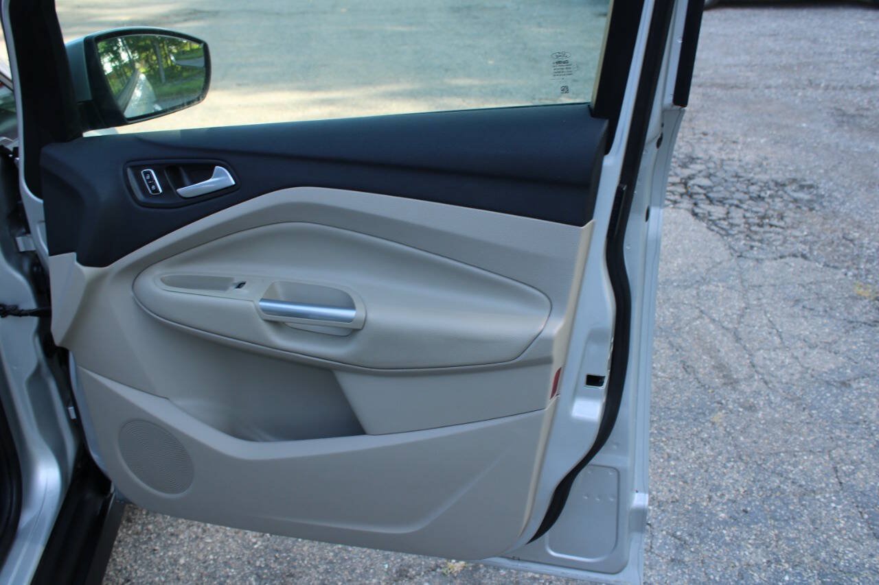 Used 2015 Ford C-MAX SE FWD image 11