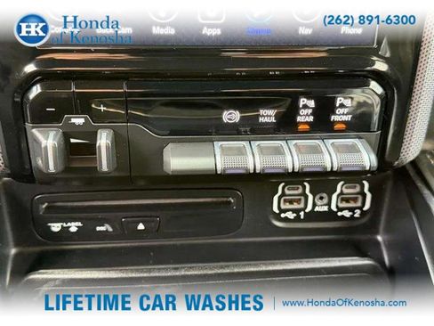 Used 2019 RAM 2500 Limited image 12