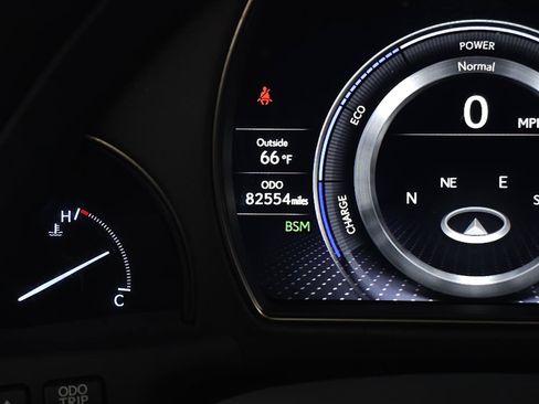 Used 2019 Lexus LS 500h AWD w/ Accessory Package (Z1) image 22