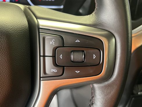 Used 2022 Chevrolet Silverado 1500 LT Trail Boss w/ Bed Protection Package AWD/4WD image 28