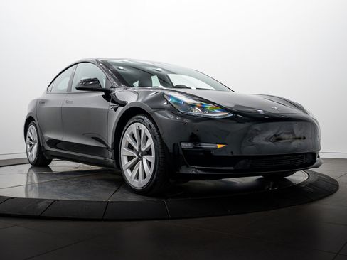 Used 2021 Tesla Model 3 Long Range AWD/4WD image 1