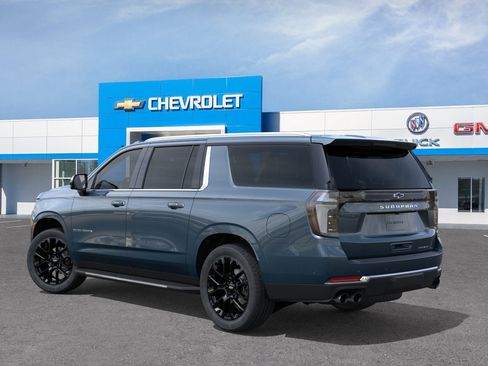 New 2026 Chevrolet Suburban Premier w/ Sun And Tow Package AWD/4WD image 35