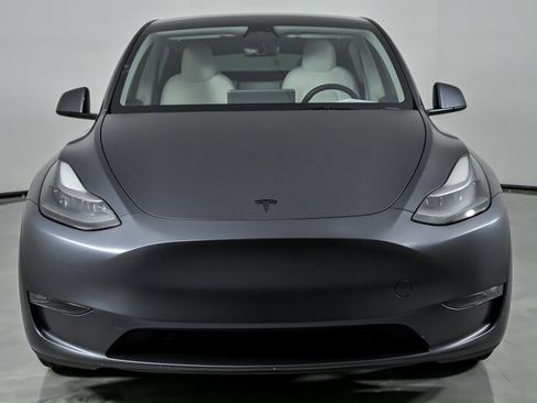 Used 2023 Tesla Model Y Performance AWD/4WD image 4
