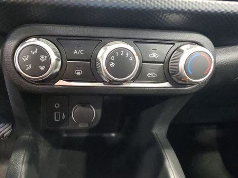 Used 2022 Nissan Kicks S FWD image 22