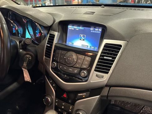 Used 2014 Chevrolet Cruze LT w/ RS Package FWD image 16