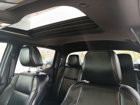 Used 2019 Toyota Tacoma TRD Off-Road image 19