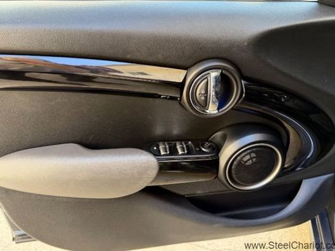 Used 2015 MINI Cooper S image 22