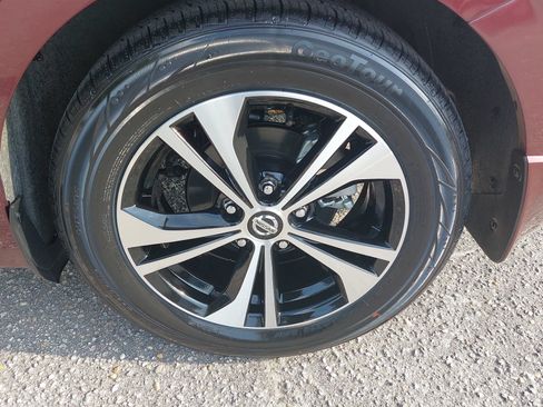 Used 2022 Nissan Sentra SV w/ All-Weather Package FWD image 31