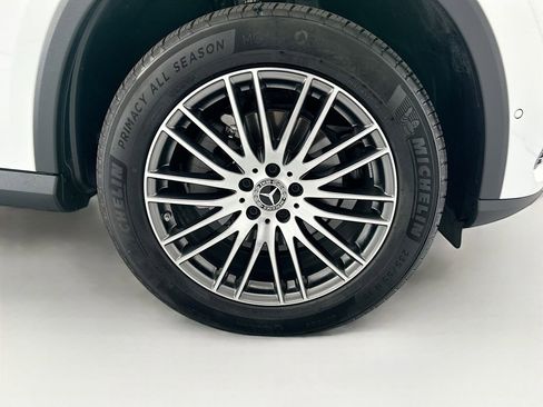 Certified 2026 Mercedes-Benz GLC 300 4MATIC image 31