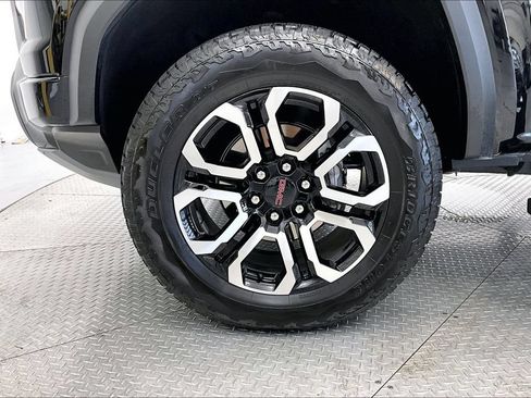 Used 2026 GMC Canyon AT4 w/ Nightfall Essentials Package AWD/4WD image 8