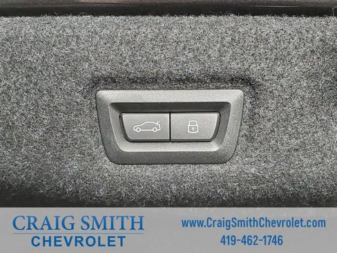 Used 2025 BMW M5 w/ Executive Package image 20