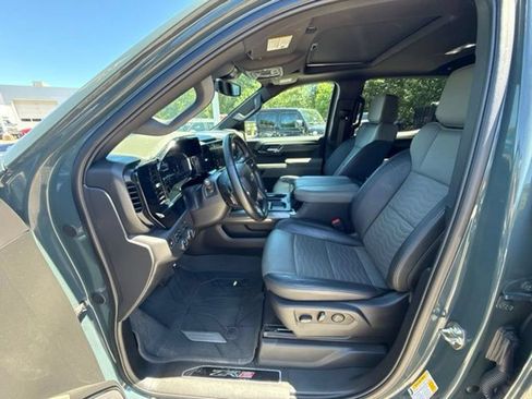 Certified 2025 Chevrolet Silverado 1500 ZR2 AWD/4WD image 16