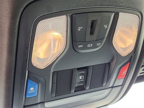 Used 2022 RAM 1500 Lone Star image 19